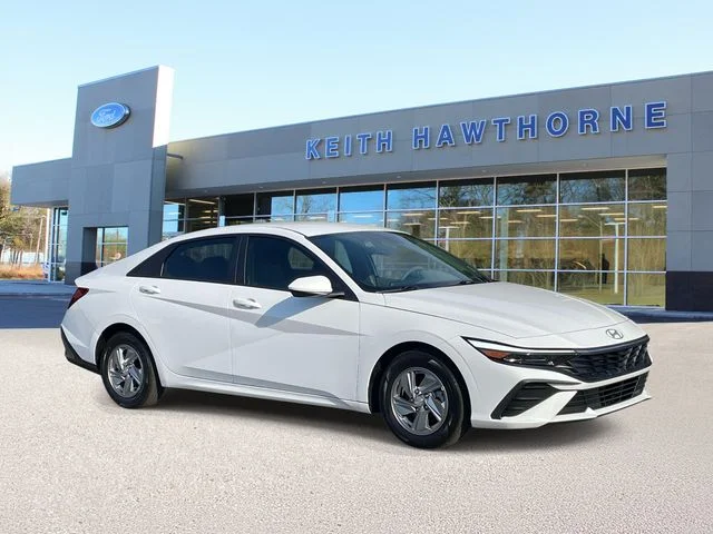 2024 Hyundai Elantra 2.0 SE IVT's photo