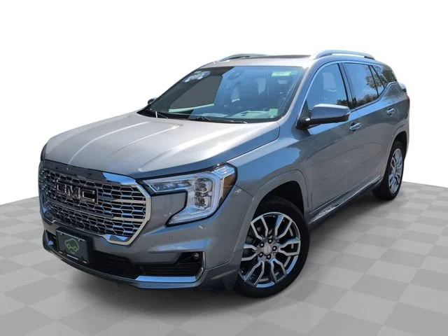 2023 GMC Terrain Denali AWD's photo
