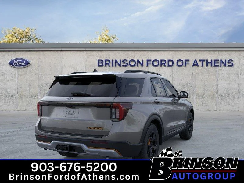 New 2026 Carbonized Gray Metallic Ford Tremor® image 8