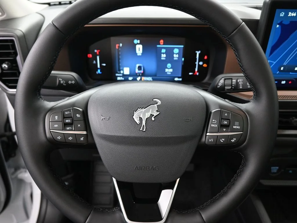 New 2026 Oxford White Ford Outer Banks image 15