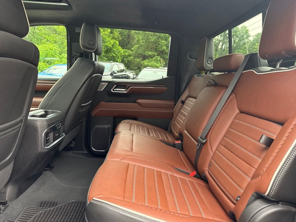 Used 2023 Black GMC Denali Ultimate image 13