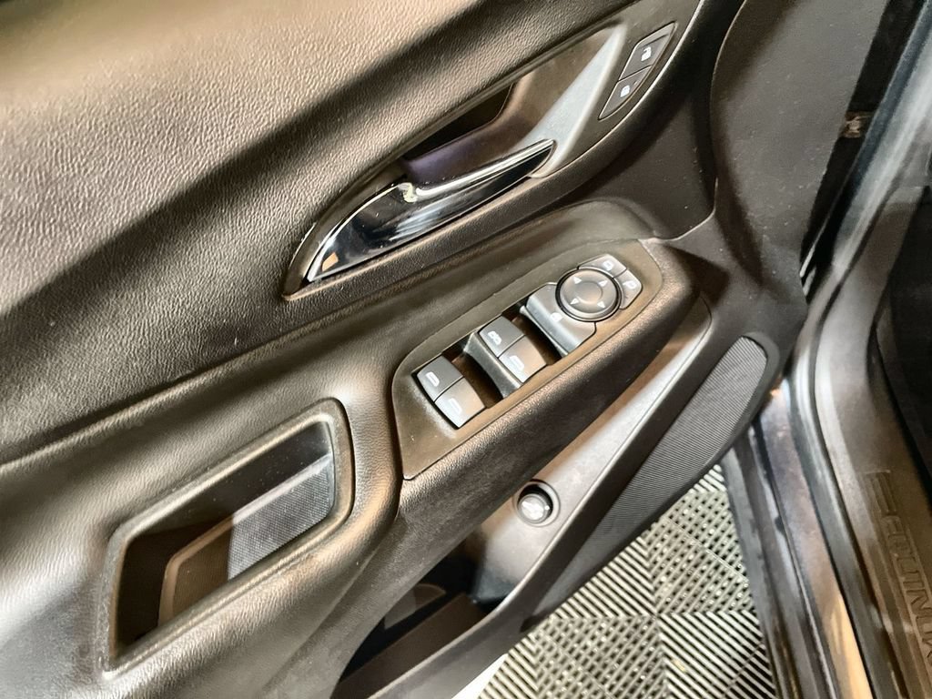 Used 2023 Iron Gray Metallic Chevrolet LT image 22