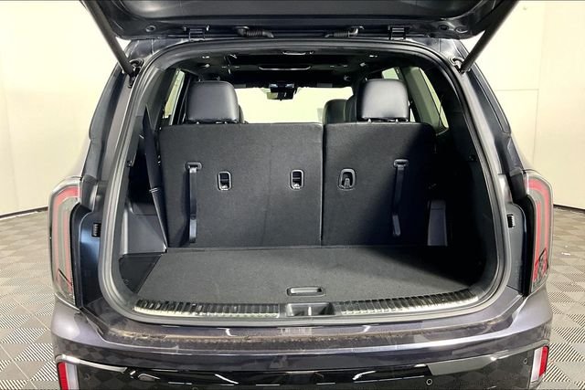 Used 2025 Gray Kia SX-Prestige X-Line image 30