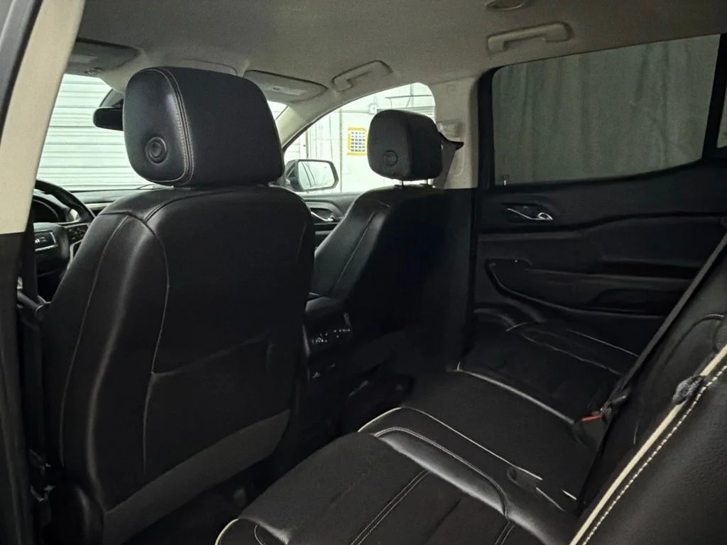 Used 2023 Black GMC Denali image 18