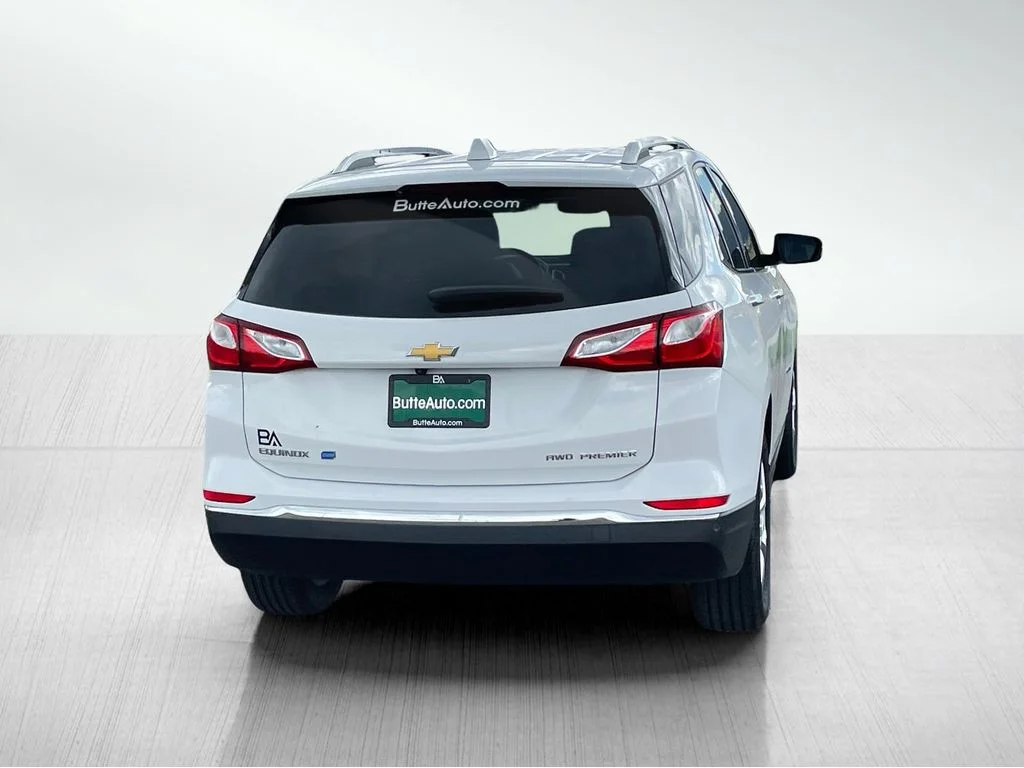 Used 2019 Summit White Chevrolet Premier image 4