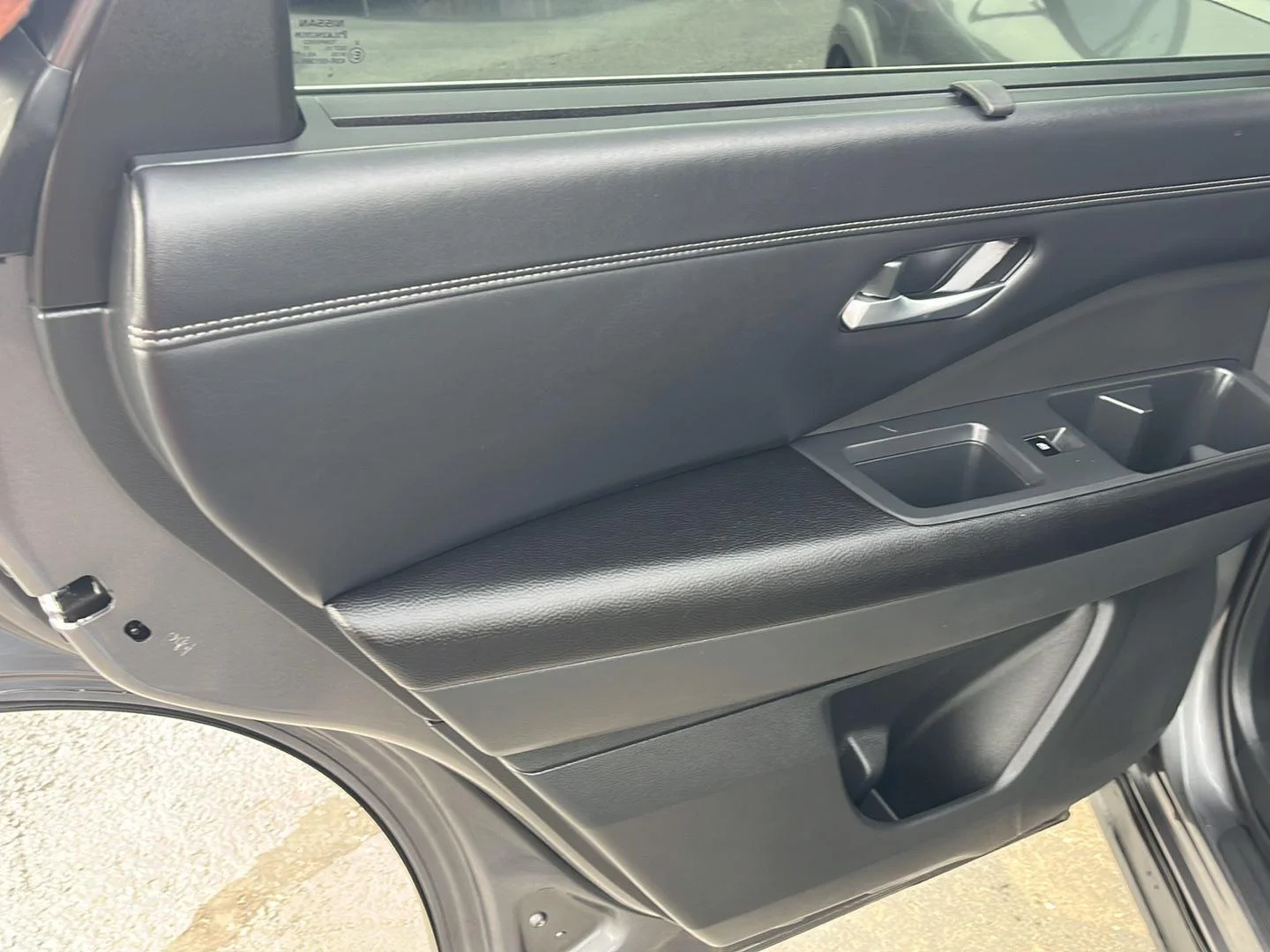 Used 2024 Gun Metallic Nissan Platinum image 22