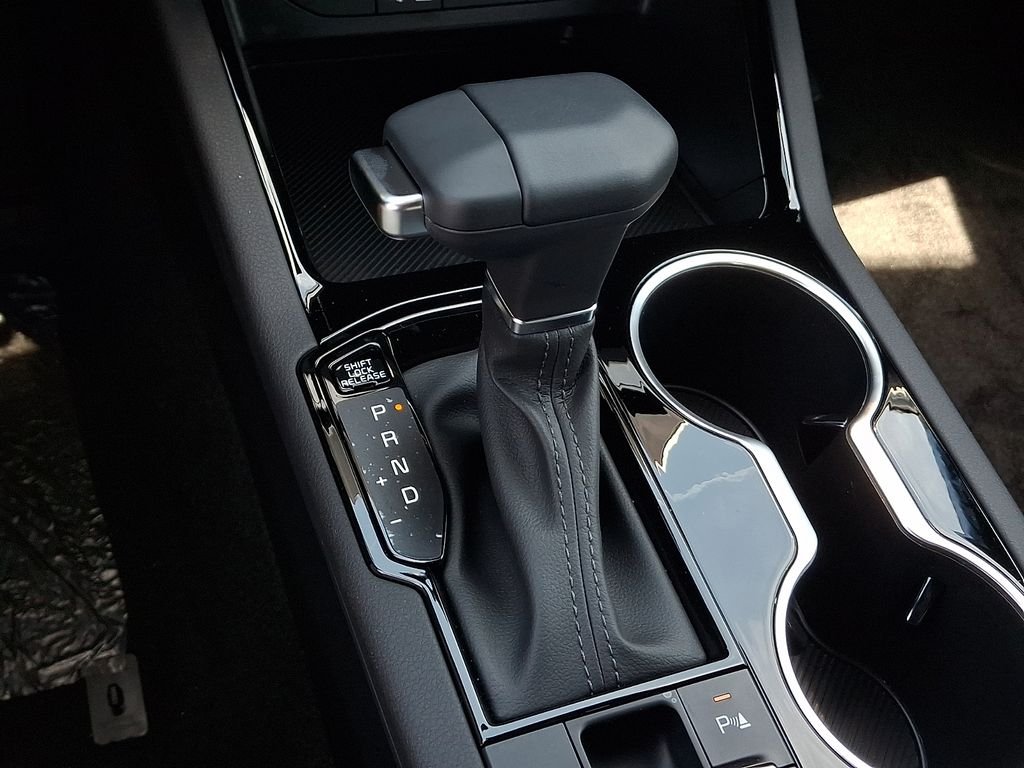 New 2026 Steel Matte Gray Kia GT image 7