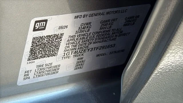 New 2026 Sterling Metallic GMC AT4X image 30