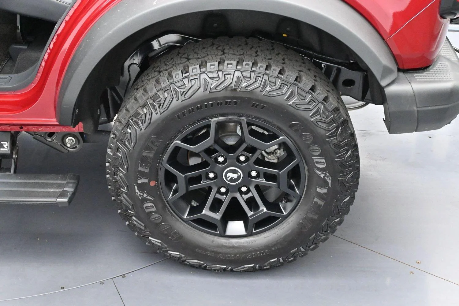 Used 2026 Ruby Red Metallic Tinted Clearcoat Ford Badlands image 32