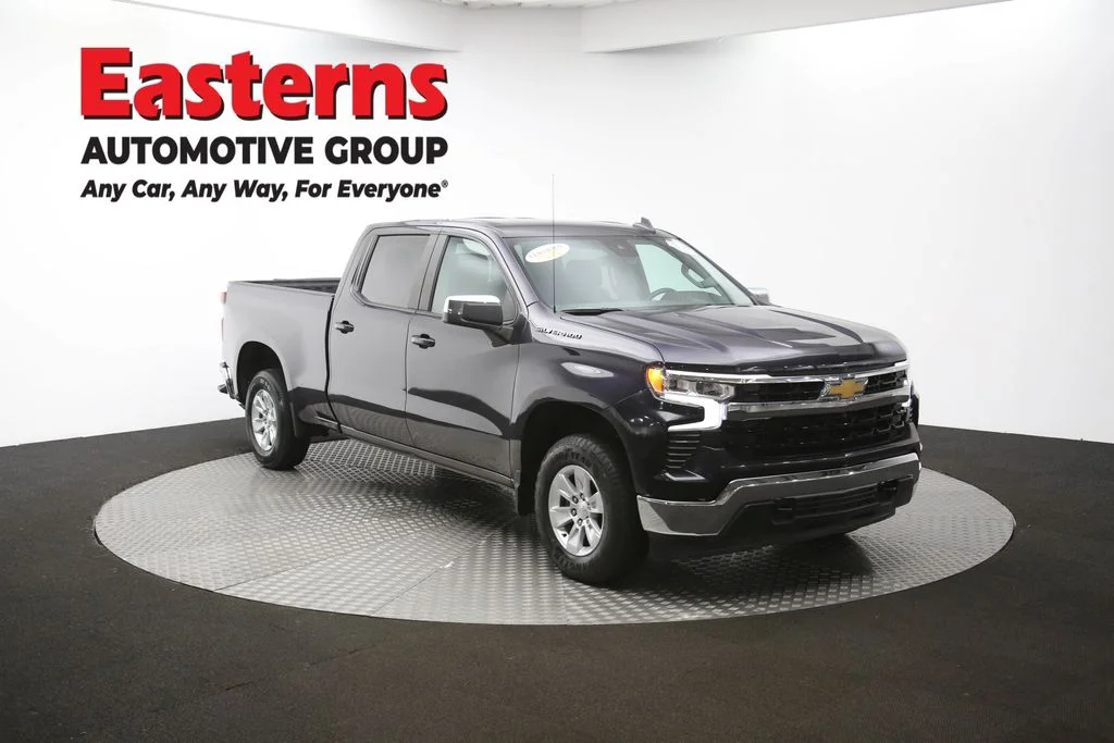 Used 2023 Gray Chevrolet LT image 49