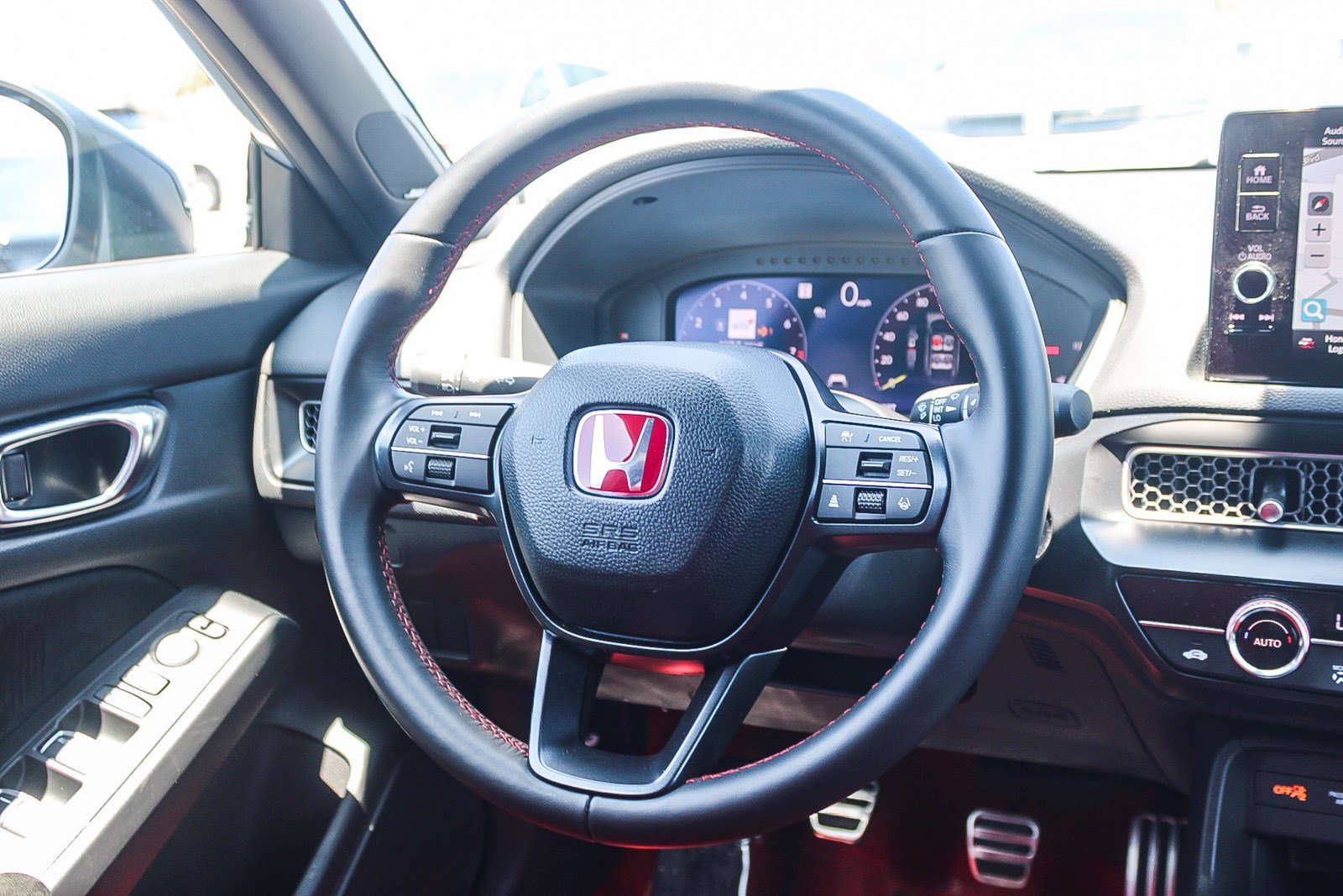Used 2024 Sonic Gray Pearl Honda TYPE R image 41