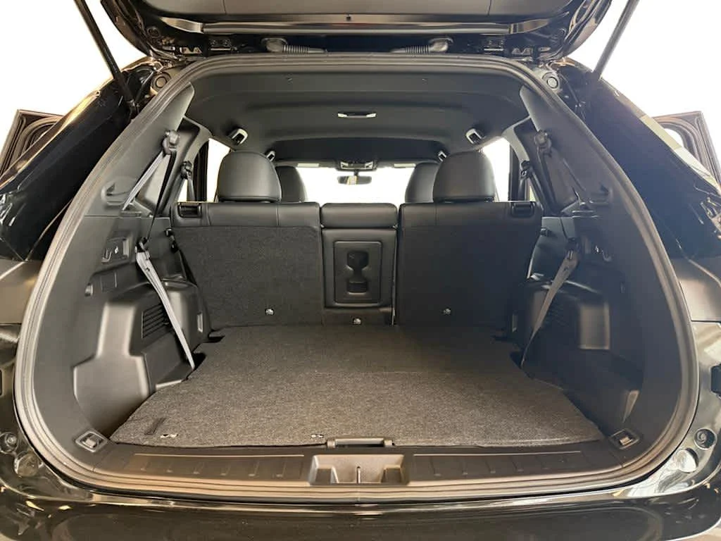 New 2026 Graphite Gray Mitsubishi LE image 27