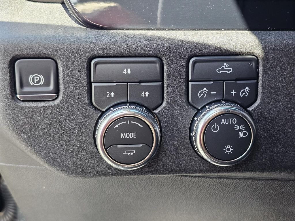 Used 2026 Black GMC SLE image 20