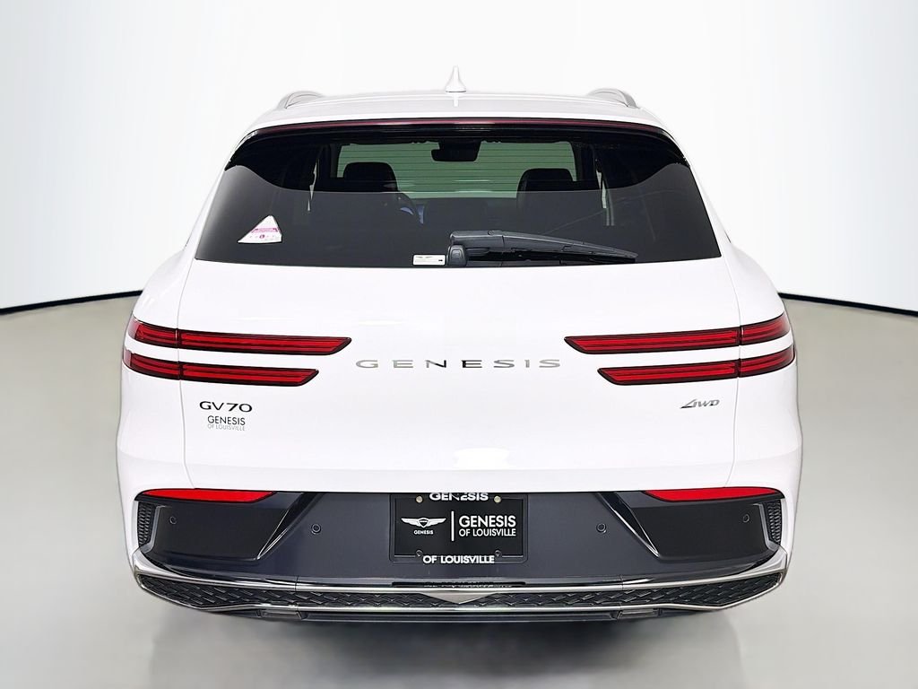 Certified Used 2026 Uyuni White Genesis 2.5T image 6