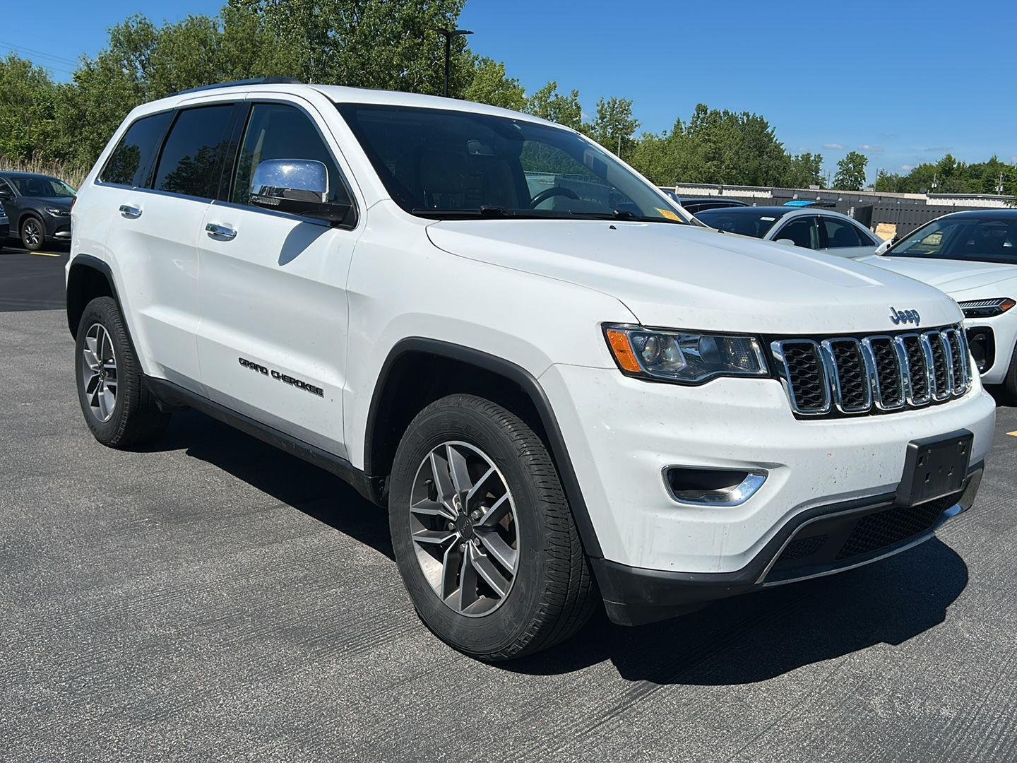Used 2021 Bright White Clearcoat Jeep Limited image 8