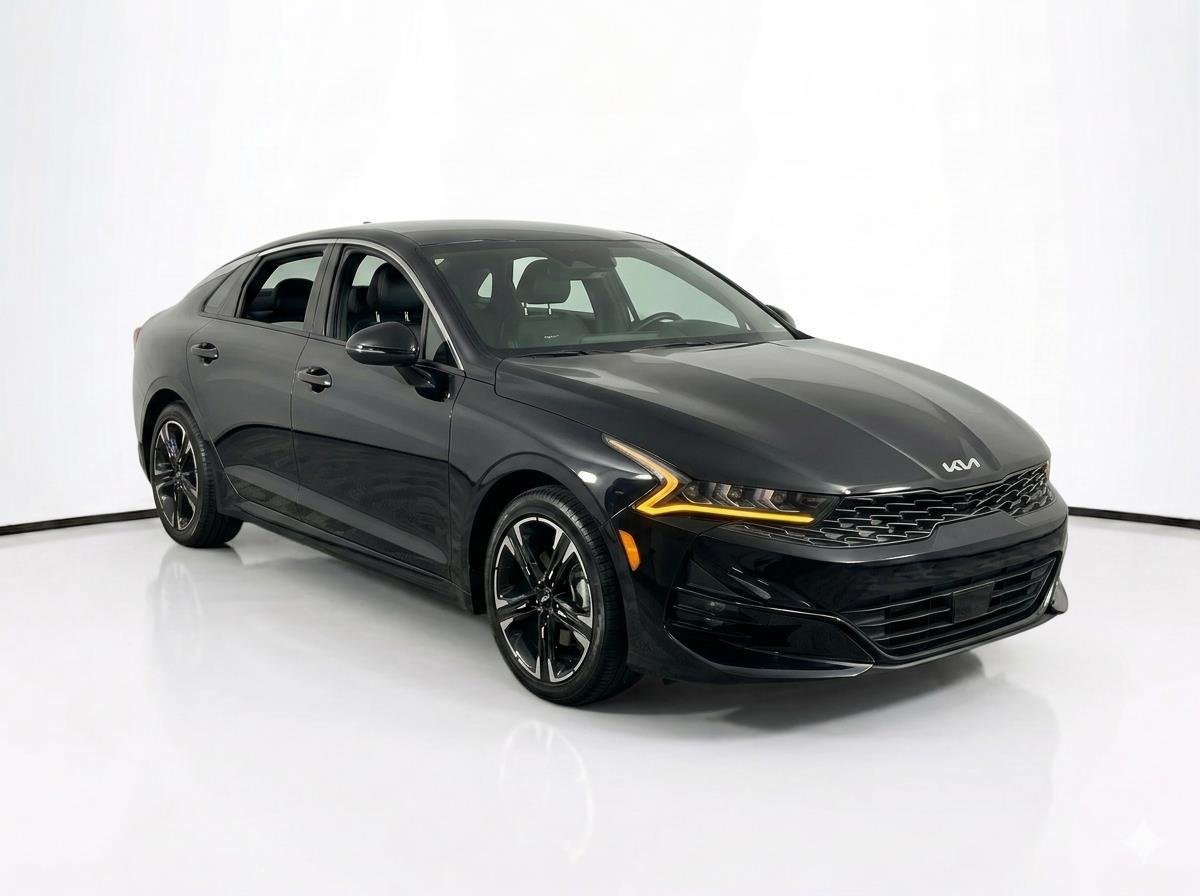 Used 2022 Ebony Black Kia GT-Line image 4