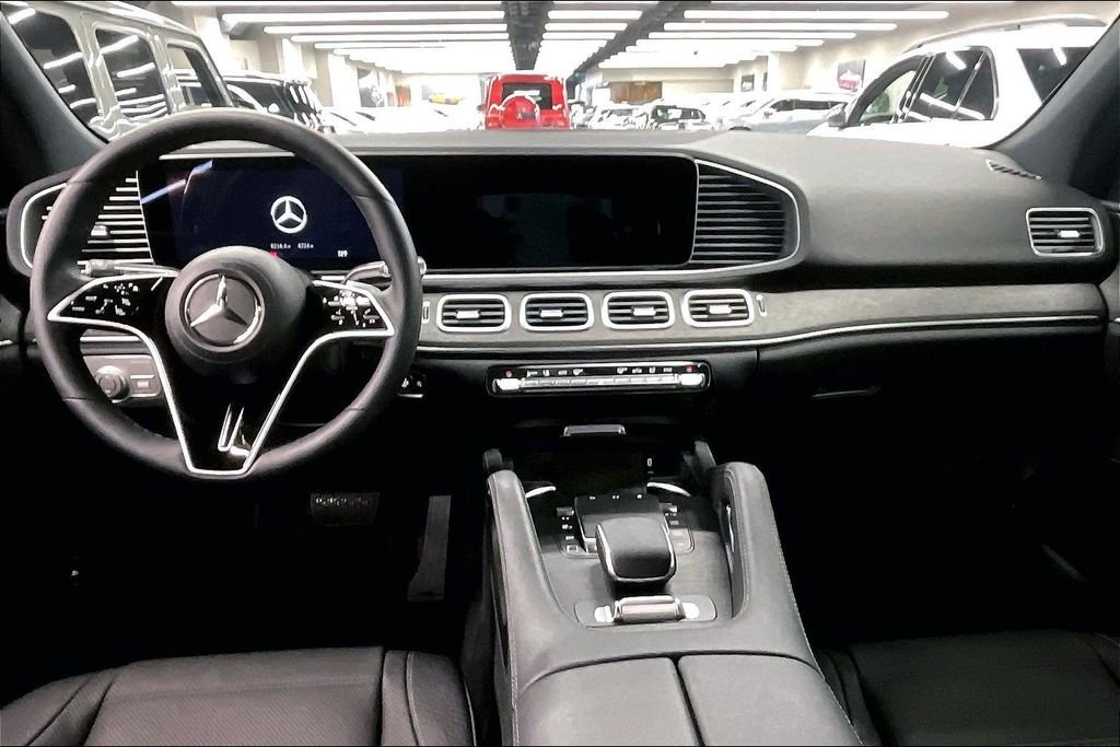 New 2026 Obsidian Black Metallic Mercedes-Benz GLE 580 image 5