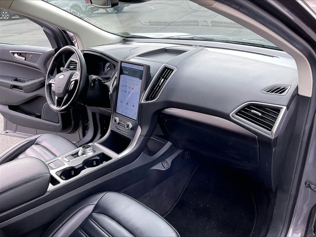 Used 2024 Gray Metallic Ford SEL image 14