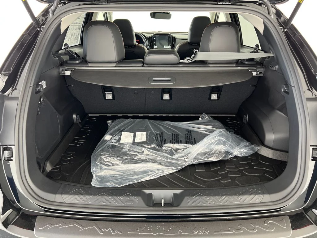 New 2026 CRYSTAL BLACK SILICA Subaru Limited Hybrid image 25