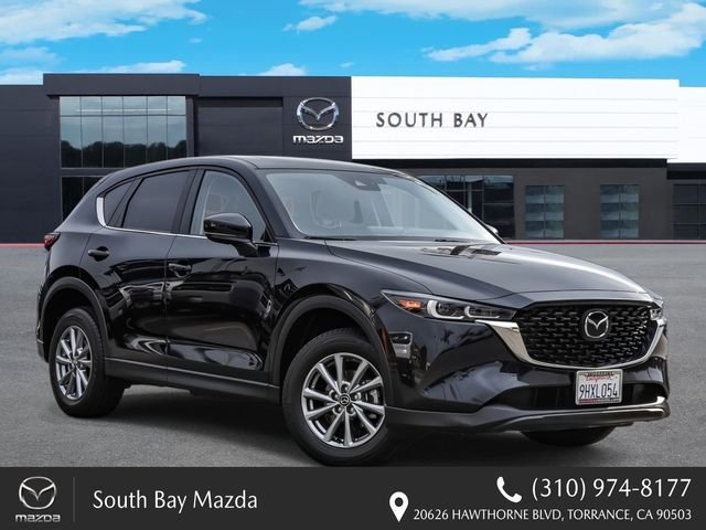 2023 Mazda CX-5 S Preferred package Auto AWD's photo