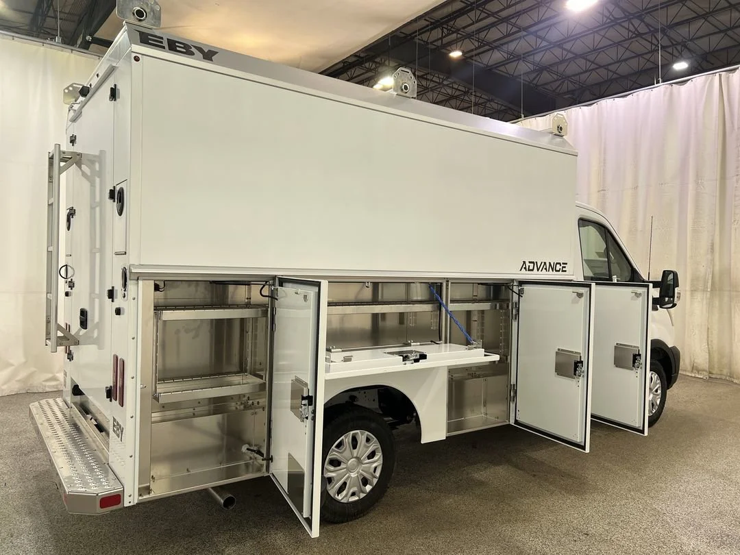 New 2026 Oxford White Ford Cutaway image 20