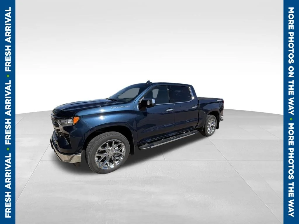 Used 2022 Blue Chevrolet LTZ image 1