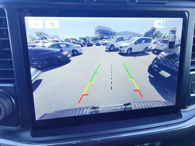 Used 2022  Ford XLT image 16