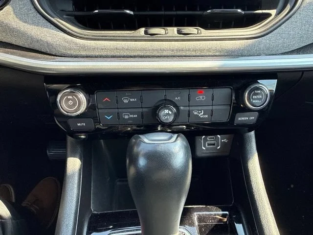 2024 Jeep Compass Latitude - Photo 18