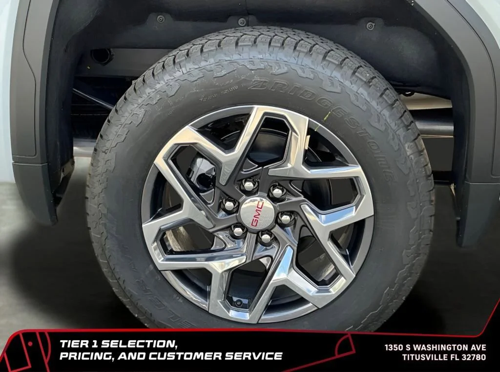 New 2026 Glacier White Tricoat GMC SLT image 22