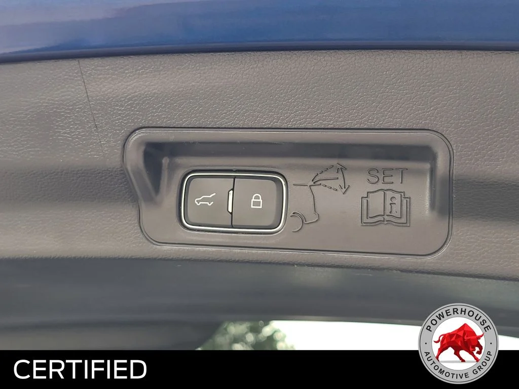 Used 2022 Blue Ford XLT image 15