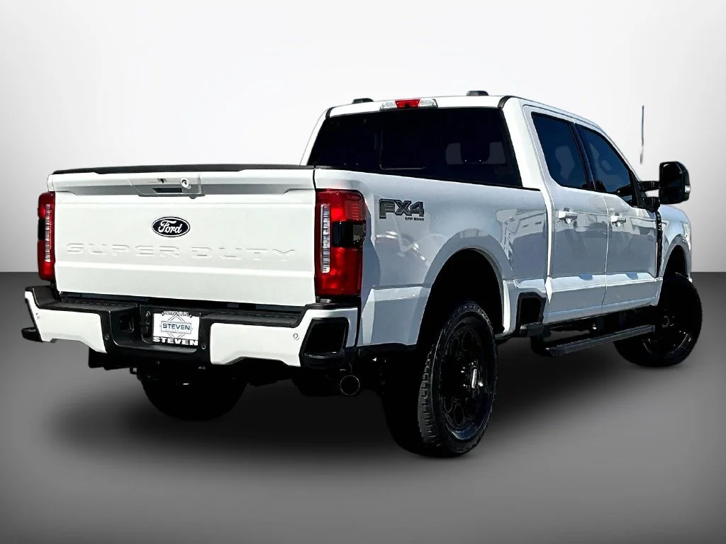 New 2027 White Ford Lariat image 16