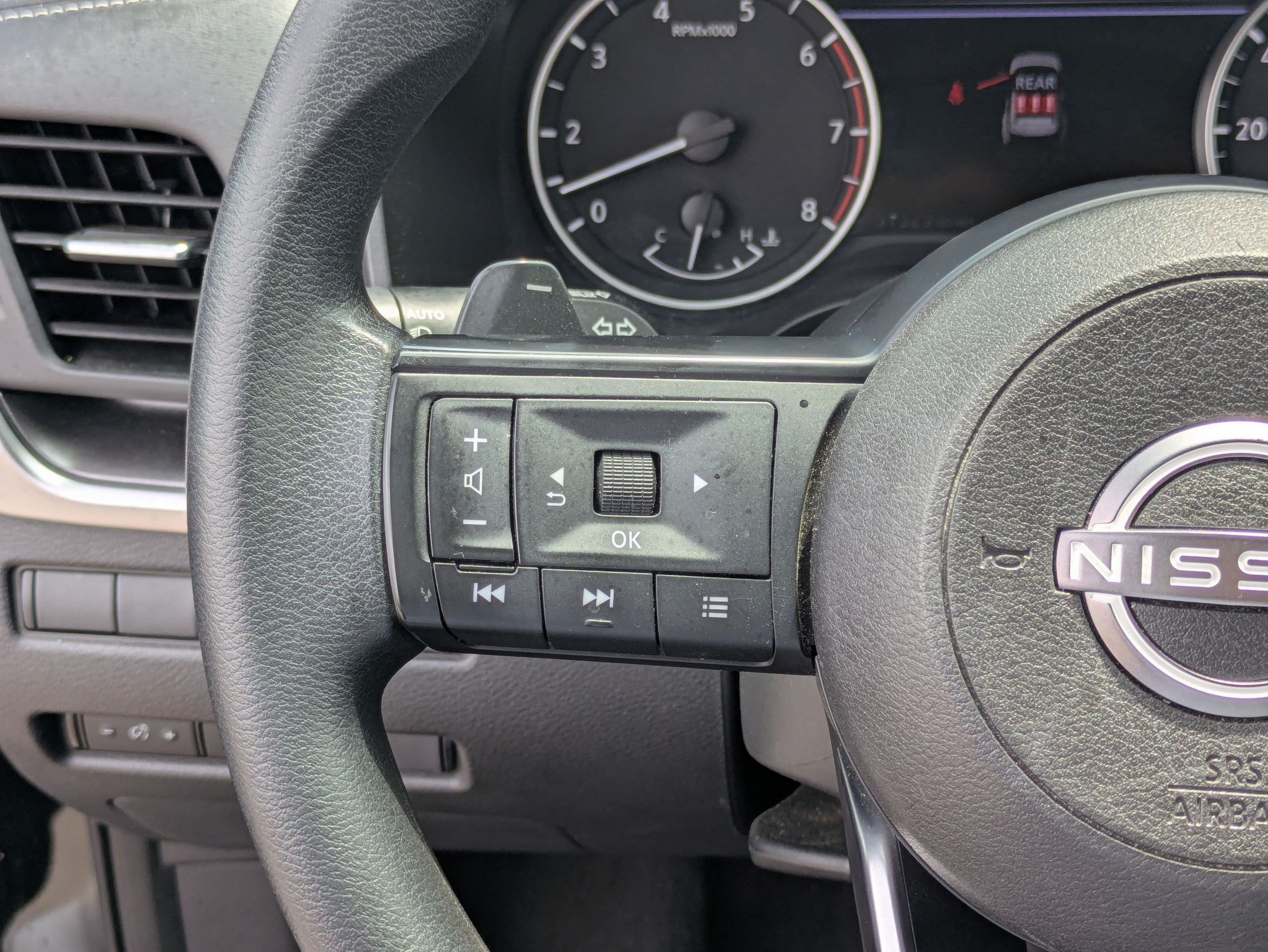 Used 2024 Super Black Nissan SV image 17