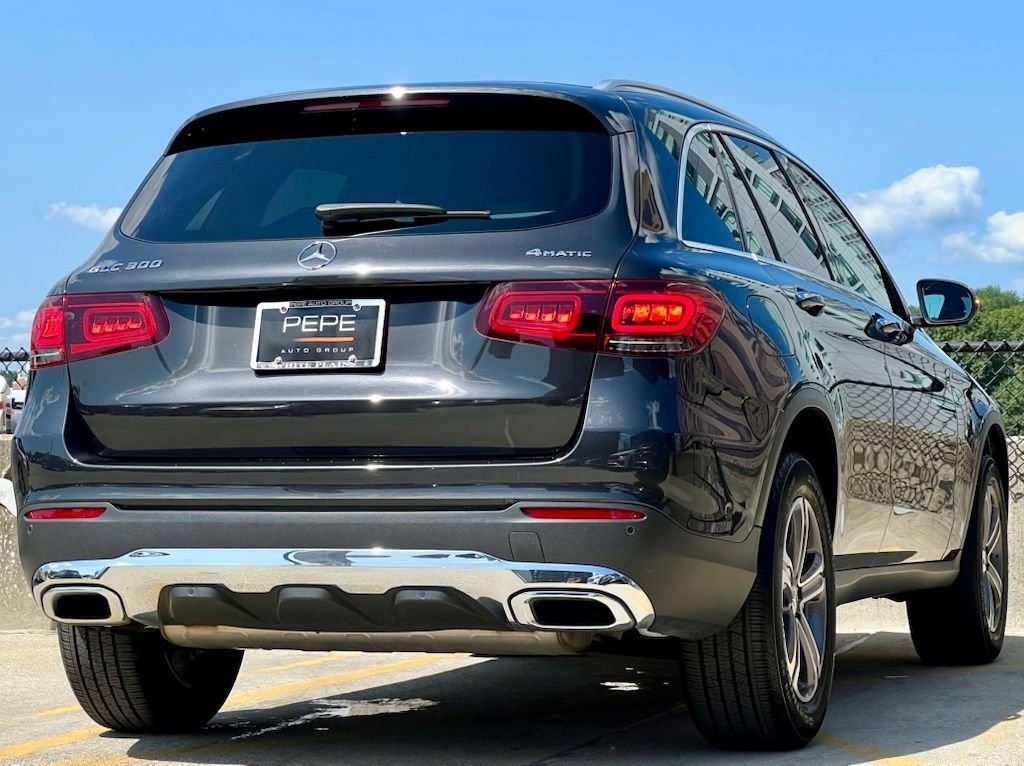 Certified Used 2022 Gray Mercedes-Benz GLC 300 image 7