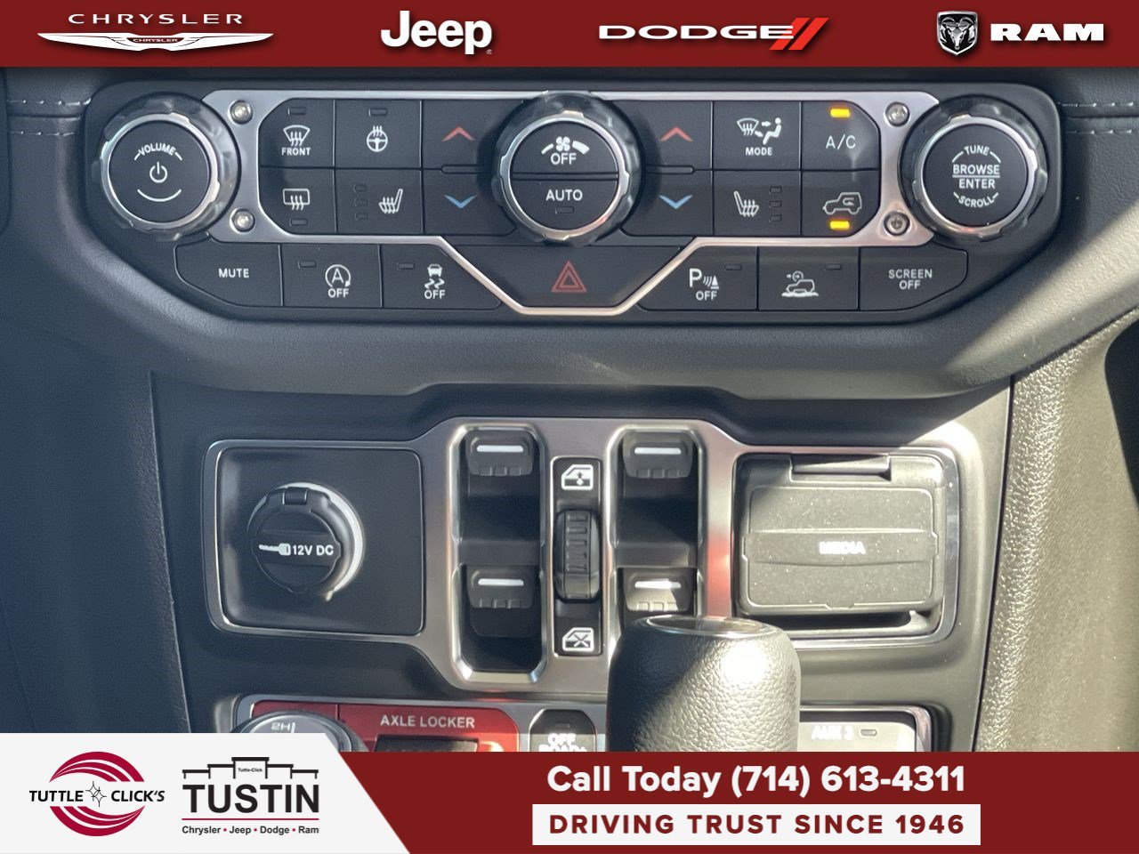 New 2026 Bright White Clearcoat Jeep Mojave image 13