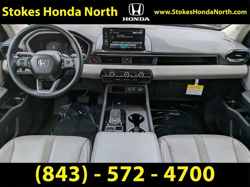 Used 2025 Blue Honda Touring image 19