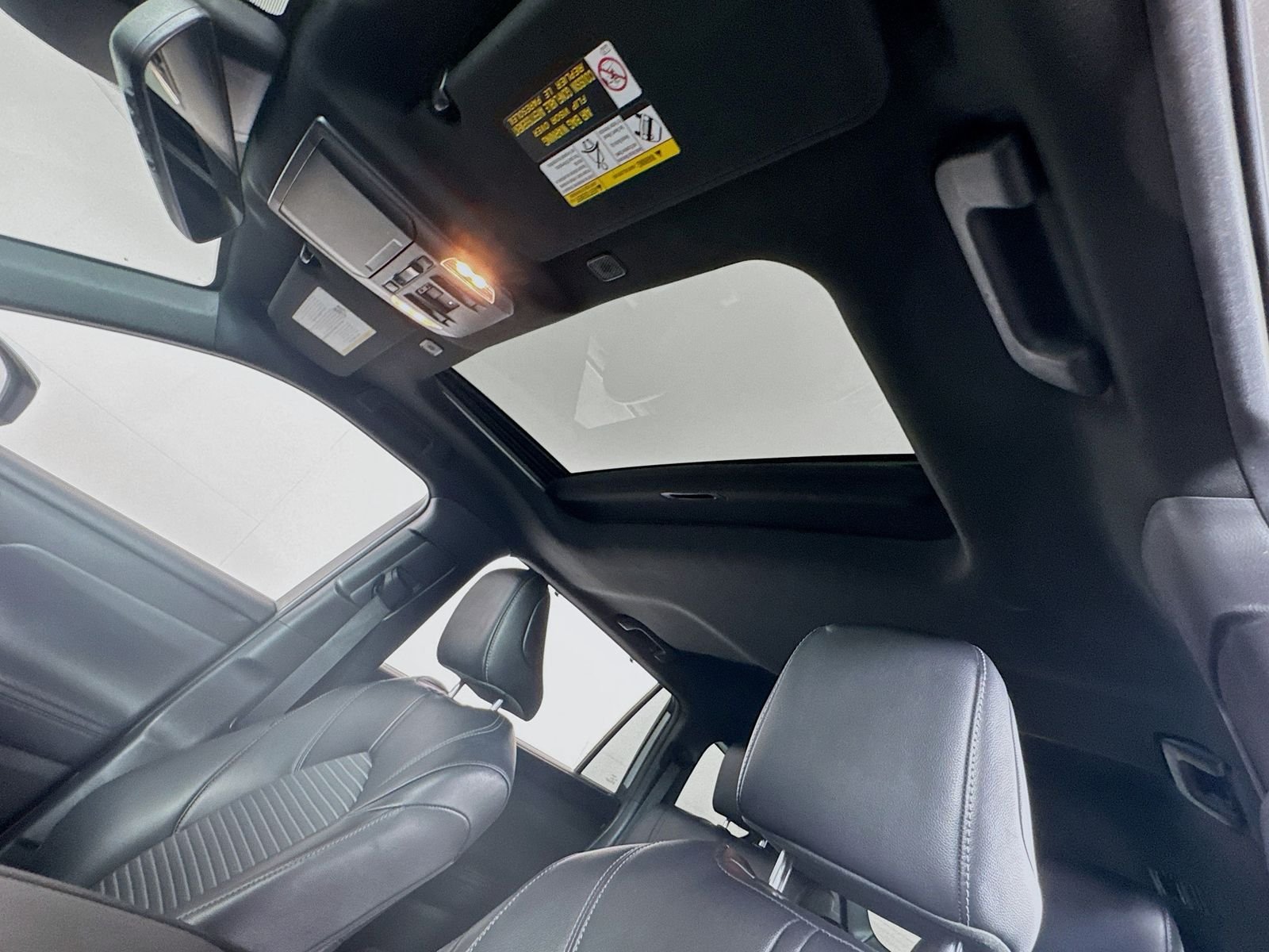 2025 Toyota Highlander XSE - Photo 15