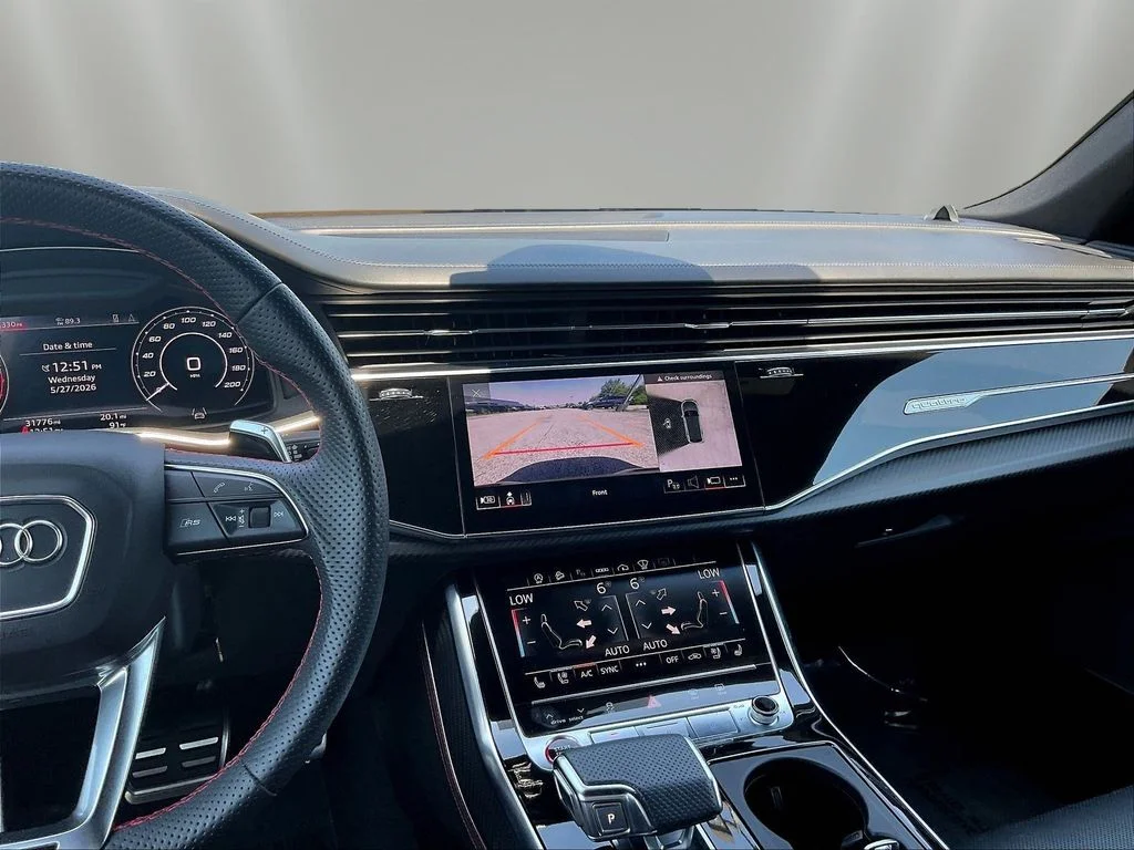 Used 2023  Audi 4.0T image 9