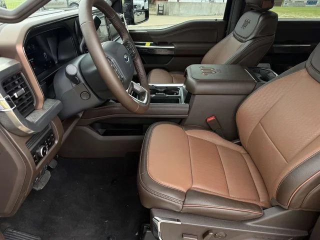 New 2026 Agate Black Metallic Ford F-250® King Ranch® image 24
