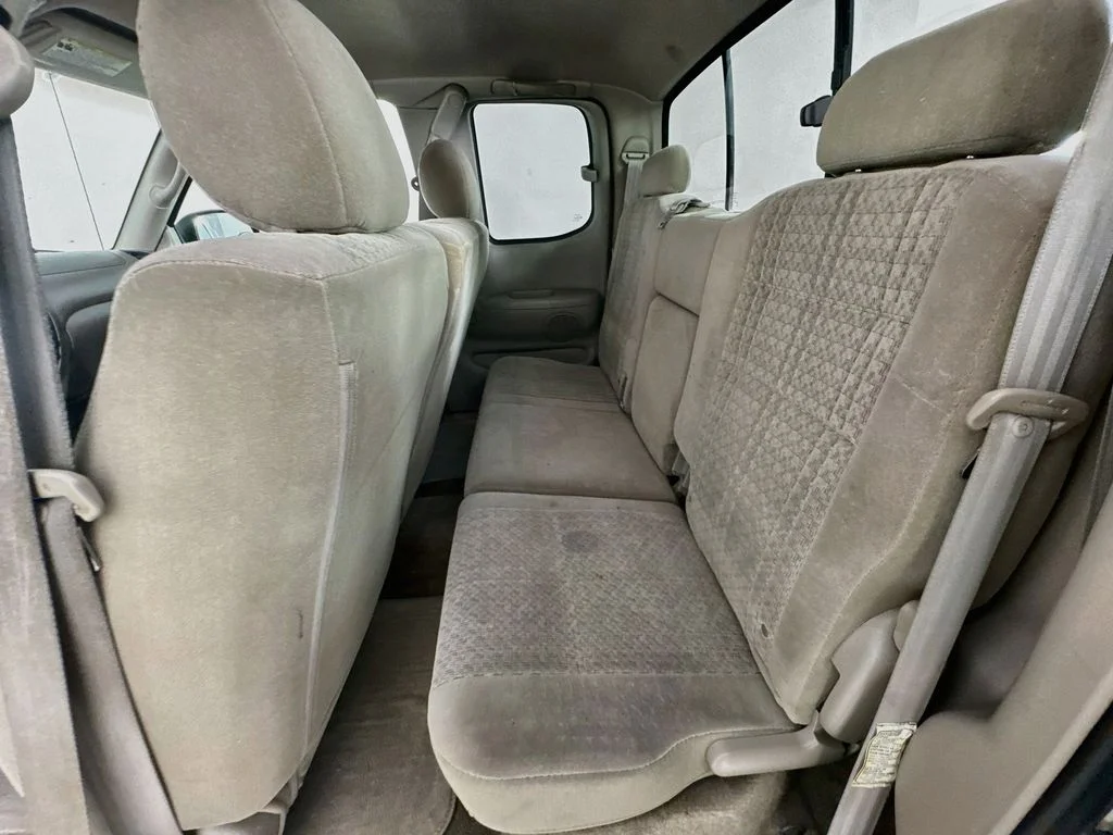 Used 2006 Beige Toyota SR5 image 23