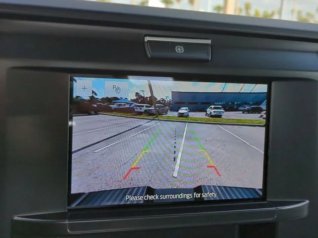New 2026 Oxford White Ford F-250® XL image 20