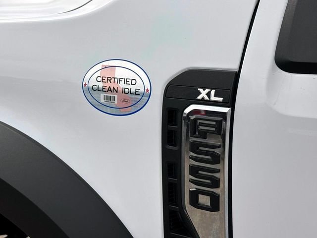 Used 2024 White Ford XL image 9