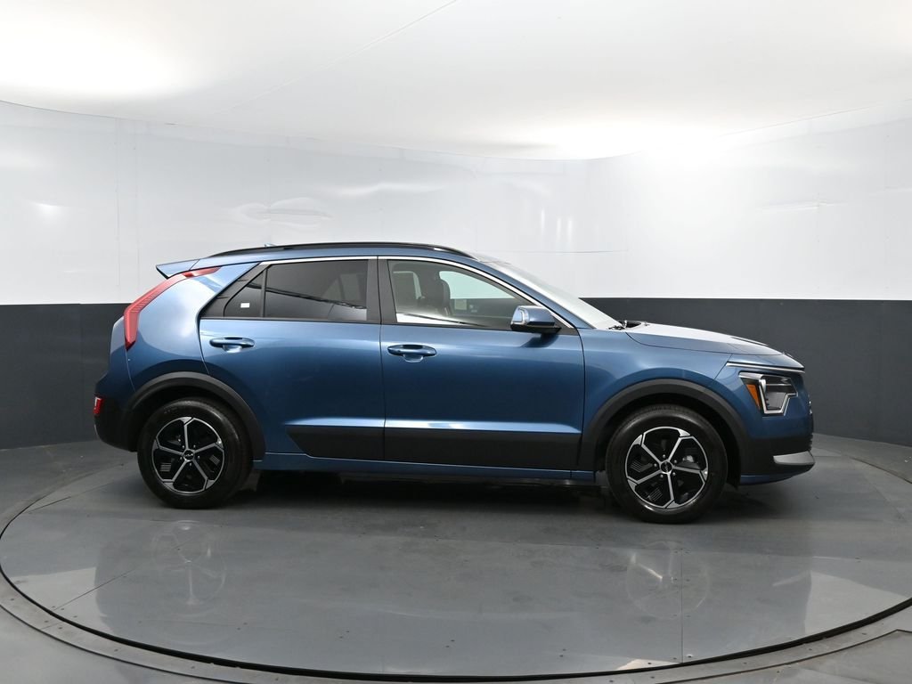 New 2026 Mineral Blue Kia EX image 4