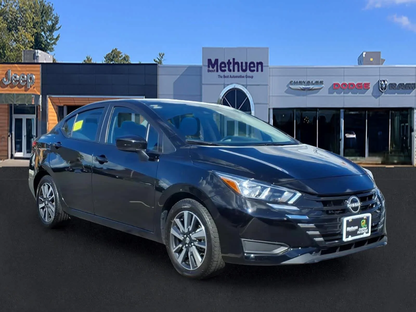 2024 Nissan Versa Sedan SV