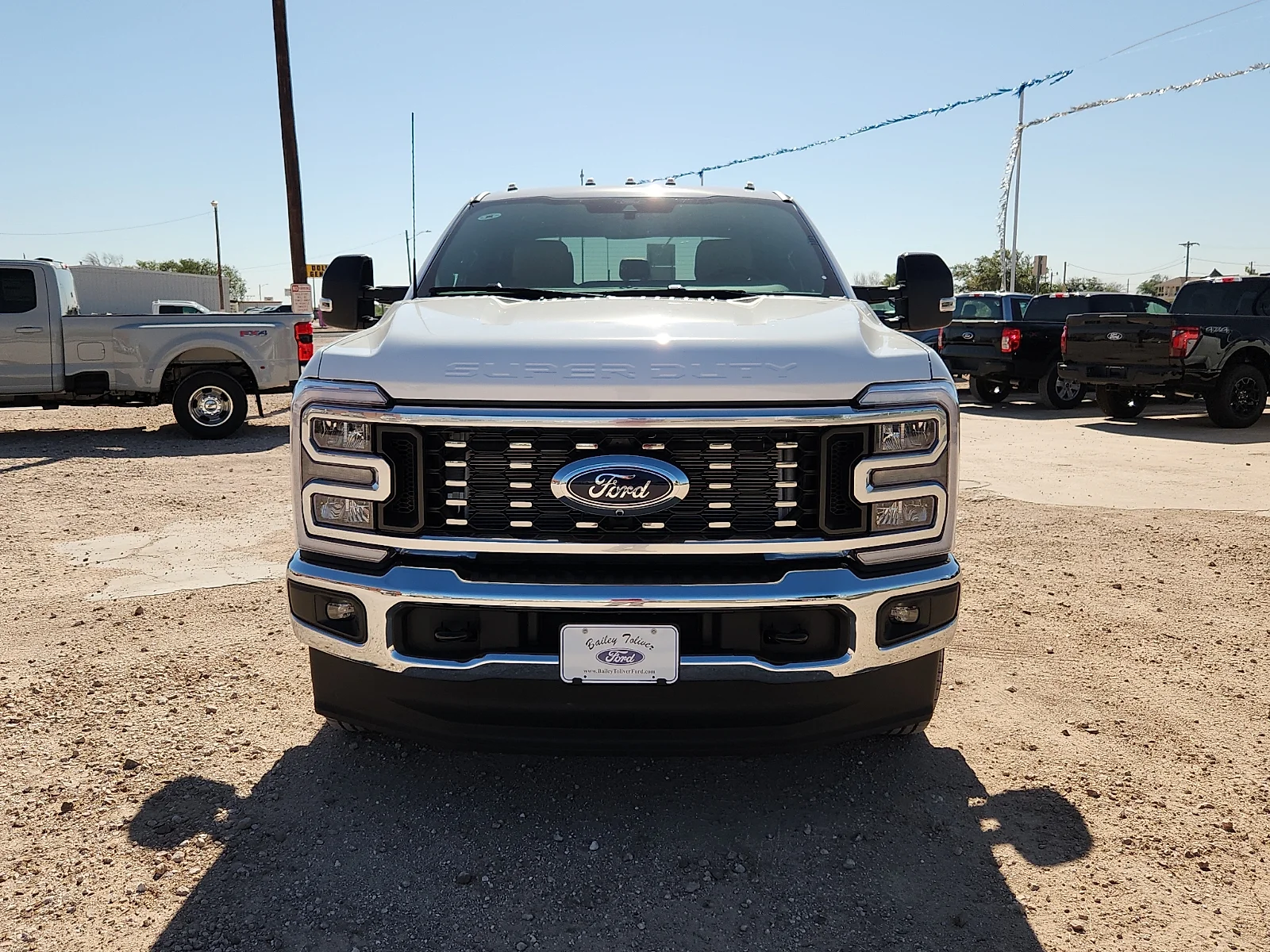 New 2026 Oxford White Ford Lariat image 2