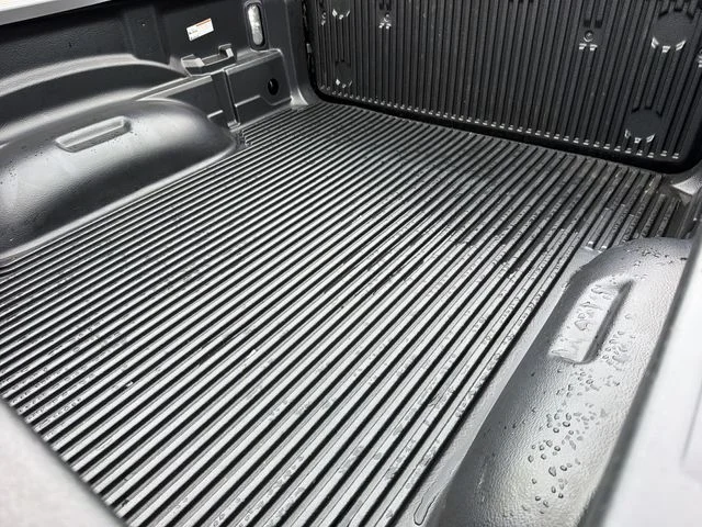 Used 2025 Black Ram Laramie image 16