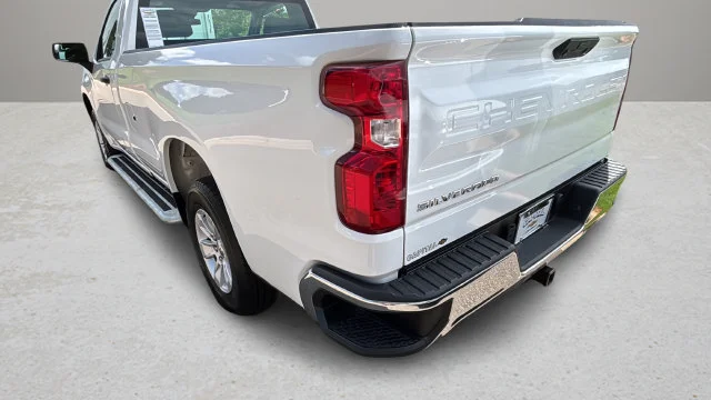 Used 2025 White Chevrolet WT image 34
