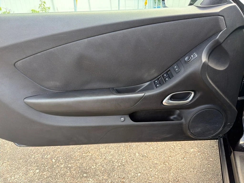 Used 2012 Black Chevrolet 1LT image 22