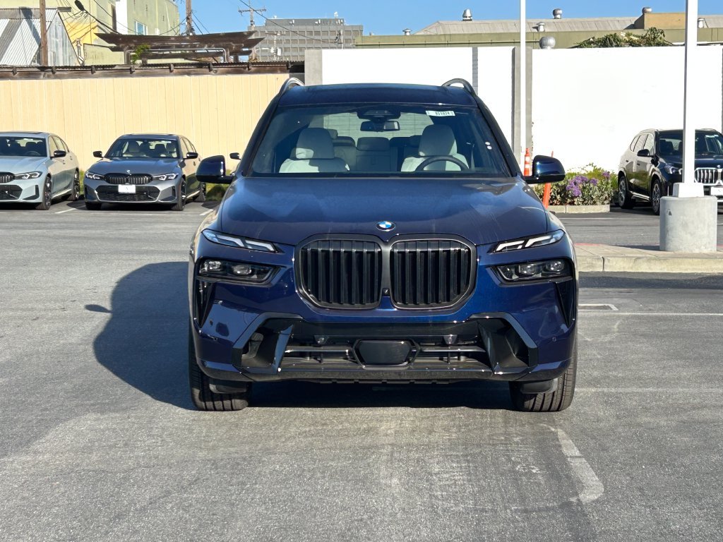 New 2027 Tanzanite Blue II Metallic BMW xDrive40i image 8