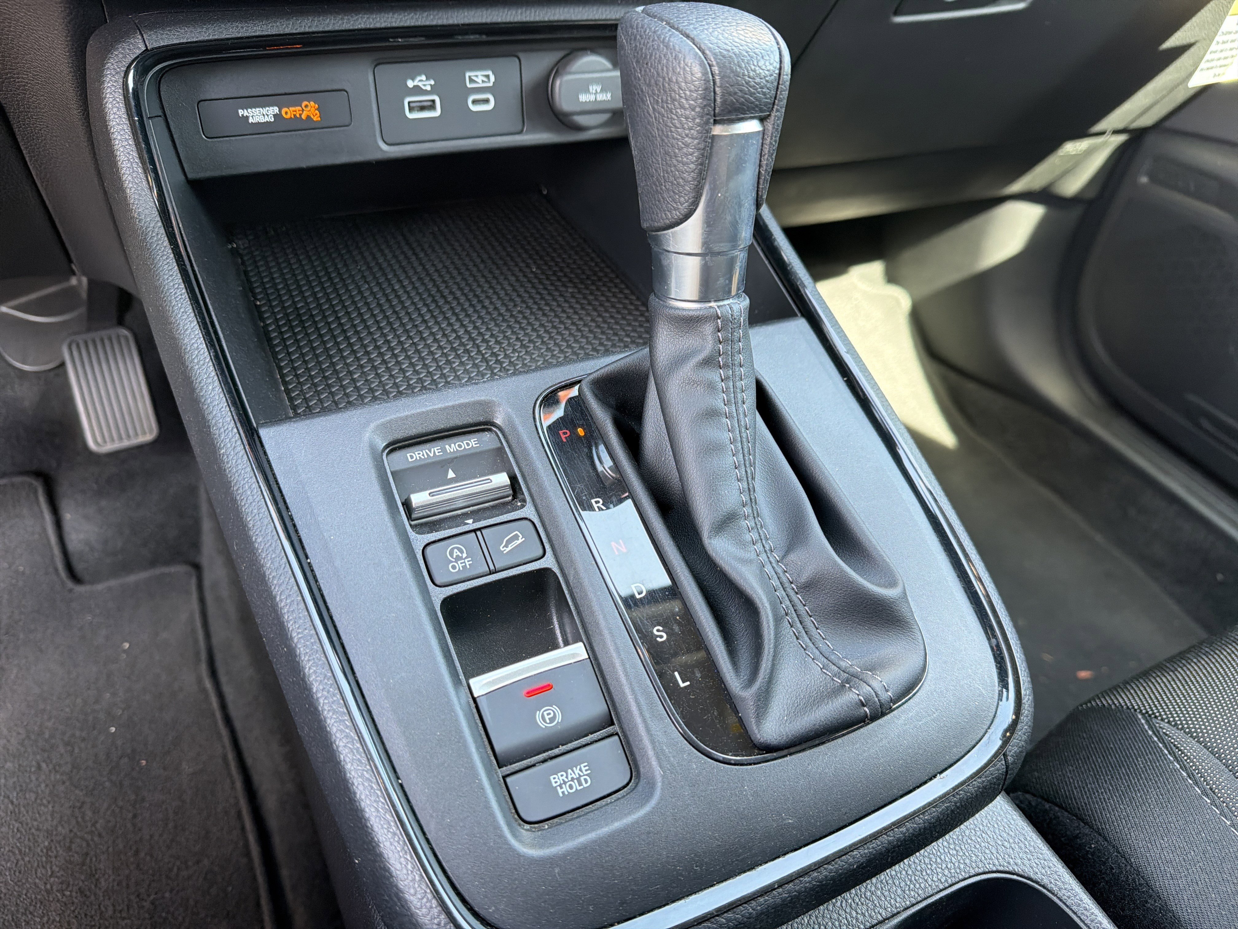 Used 2024  Honda EX image 11