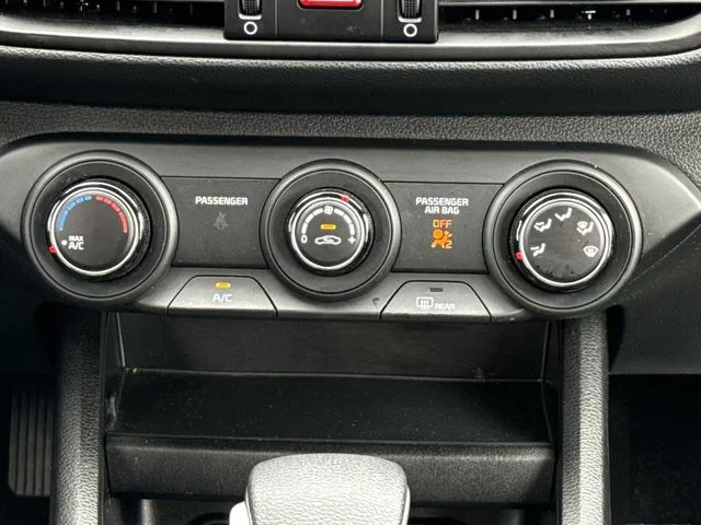 Used 2023 Black Kia LXS image 19